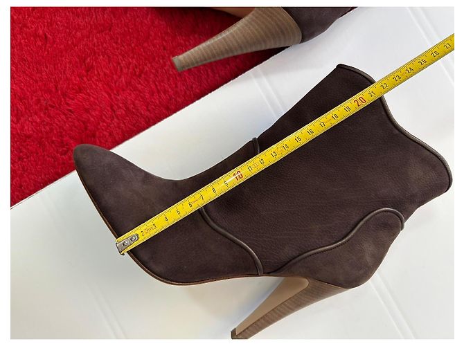 Bally braune Wildleder Stiefeletten - Ansicht 17