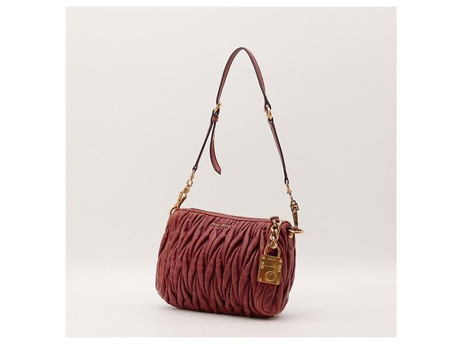 Miu Miu Borsa a spalla Matelassé in pelle rossa Bordò - vista 2