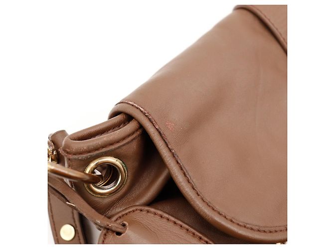 Miu Miu Borsa Hobo in Pelle Arricciata Marrone - vista 8