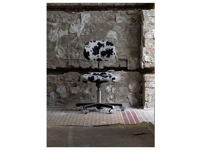 Autre Marque Sedus Stoll 1970s Cow Hide Office Chair - view 7