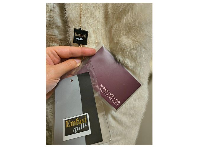 Autre Marque Cappotto Gelotti Visone Bianco e Lince - vista 17