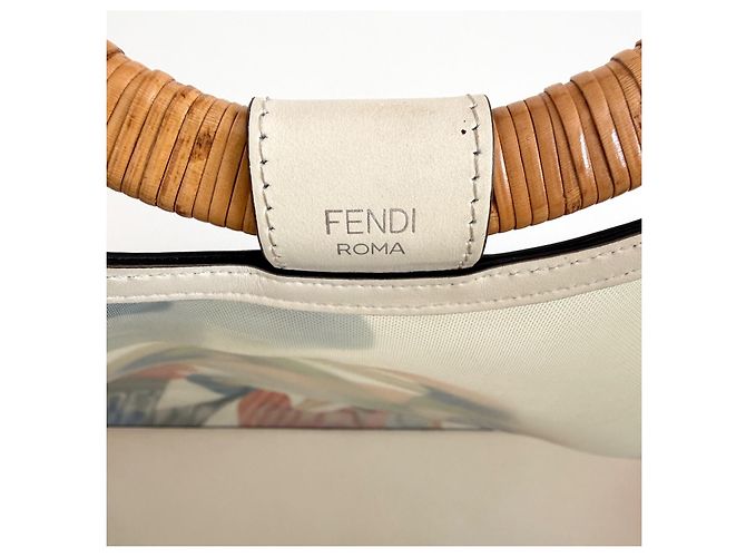 Fendi Runaway Large Shopper Tote in mesh floreale e rattan Bianco Multicolore - vista 10