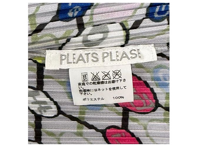 Issey Miyake PLEATS PLEASE Cardigan
Cardigan de poliéster Castaño - vista 7