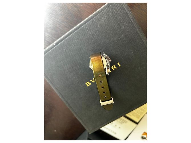 Bulgari Bvlgari B.zero1 Uhr Schwarz Olivgrün - Ansicht 11