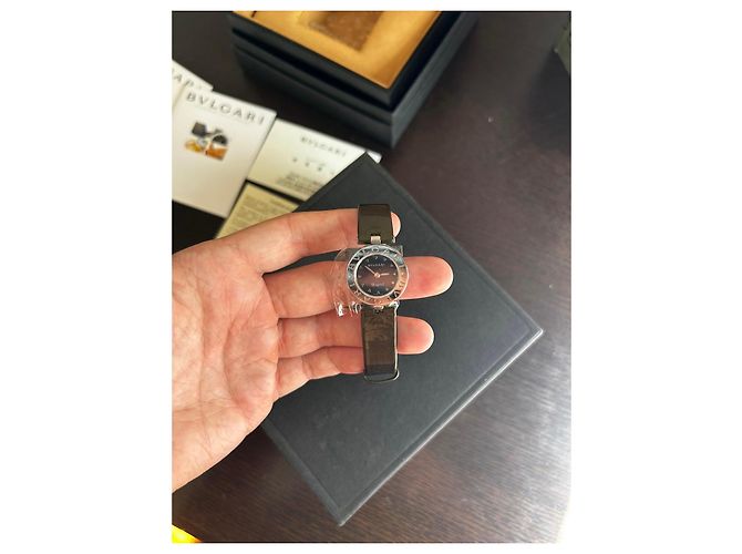 Bulgari Bvlgari B.zero1 Uhr Schwarz Olivgrün - Ansicht 16