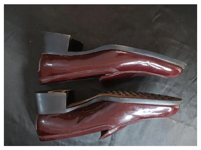 Tod's Mocassini in pelle verniciata bordeaux Bordò - vista 3