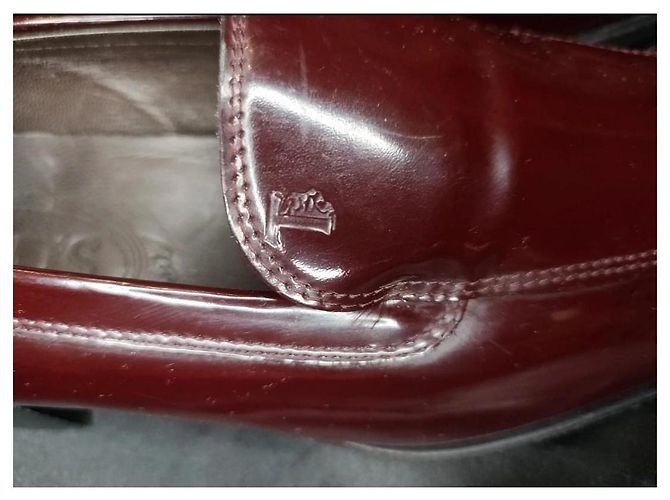Tod's Mocassini in pelle verniciata bordeaux Bordò - vista 5