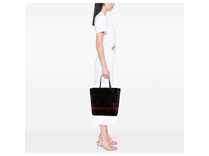 Bolso Tote Fendi de velur negro con logo - vista 6