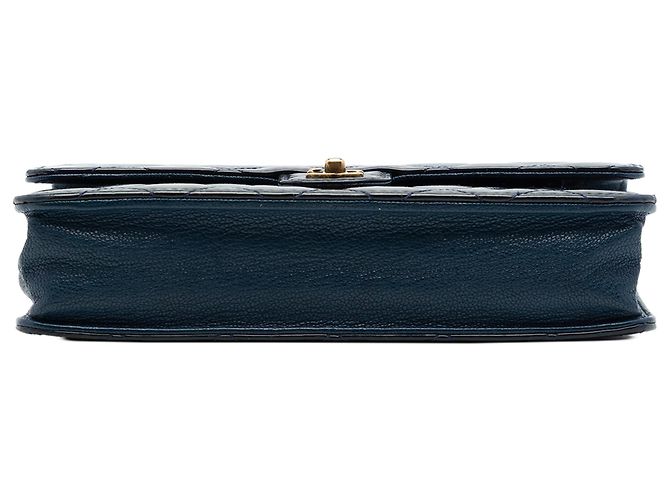 Chanel Blue Quilted Patent and Goatskin CC Eyelet Wallet On Chain Blau Marineblau - Ansicht 3