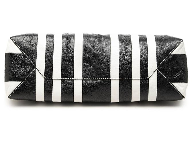 Pouch con zip Balenciaga Barbes Striped Patwork in nappa nera Small Nero - vista 3