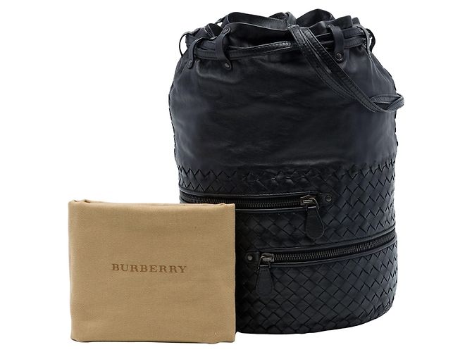 Borsa a secchiello Bottega Veneta in Nappa Intrecciato nera con zip frontale e coulisse Nero - vista 7