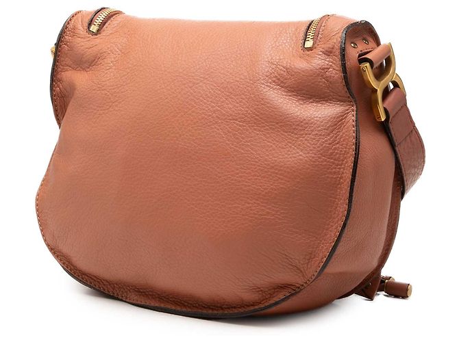 Chloé Marcie Saddle Crossbody em couro de bezerro granulado marrom tamanho Medium - vista 2