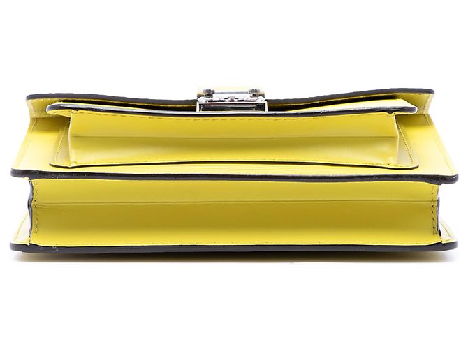 Louis Vuitton Yellow Epi Monceau BB Amarillo - vista 3