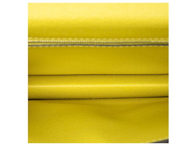 Louis Vuitton Yellow Epi Monceau BB Amarillo - vista 4