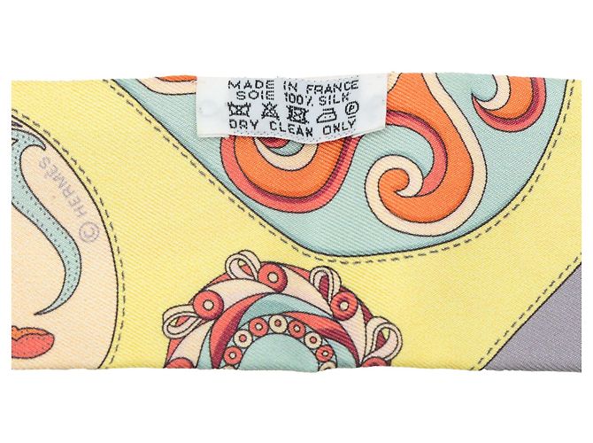 Hermès Gray Festival des Amazones Seidentuch Twilly Braun Grau - Ansicht 2