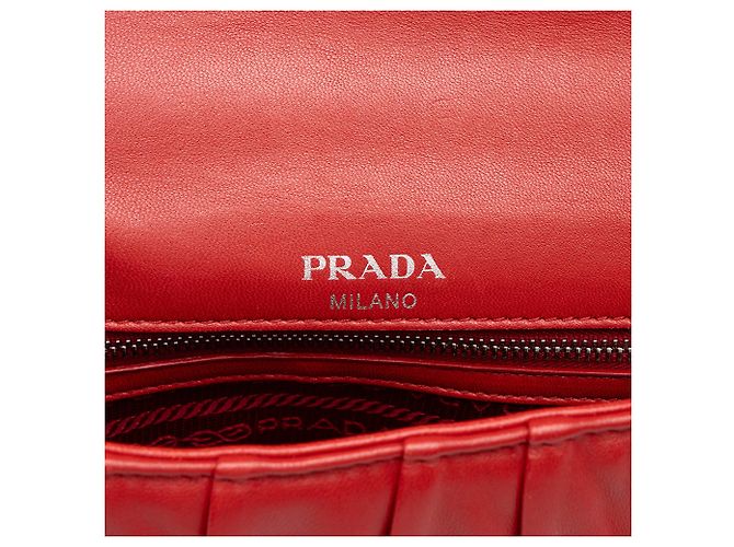 Prada Red Nappa Gaufre Chain Flap Rosso - vista 5