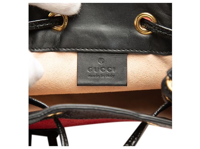 Borsa secchiello Gucci Ophidia Mini in suede e vernice rossa con banda Web Rosso - vista 5