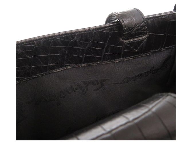 Salvatore Ferragamo Borsa Satchel Vara in pelle embossed croc nera Ferragamo - vista 9
