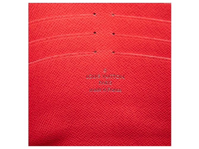 Louis Vuitton Blue Taiga Pochette Voyage MM Blu navy - vista 5