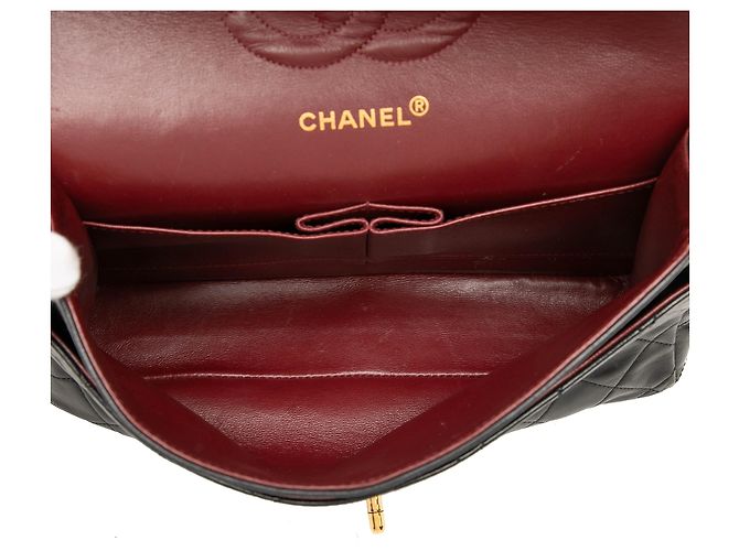 Chanel Black Medium Classic Lambskin Double Flap Negro - vista 4