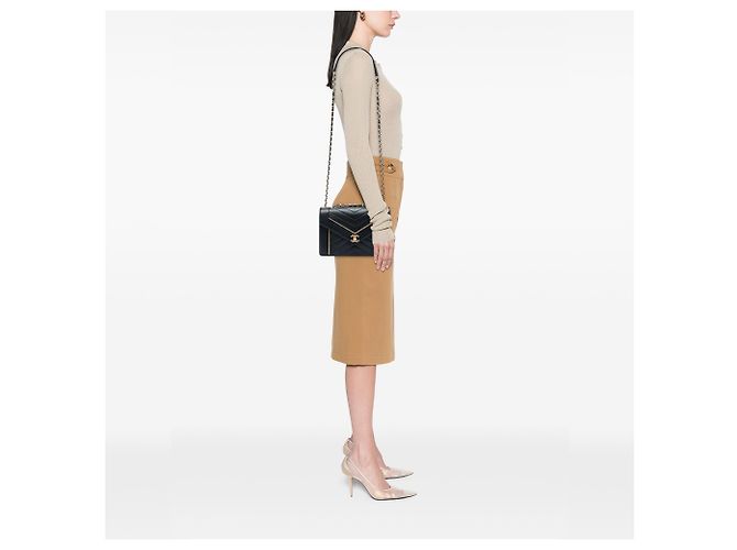Chanel Black Medium Reversed Chevron Lambskin Flap Noir - vue 5