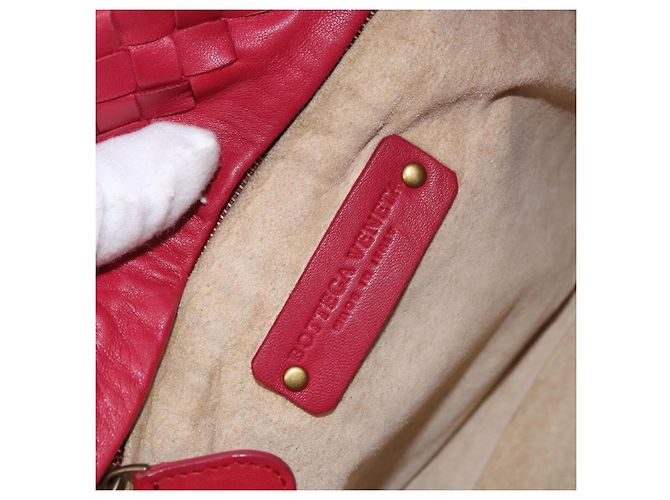 Bottega Veneta Capri Intrecciato Nappa Medium Red - view 6