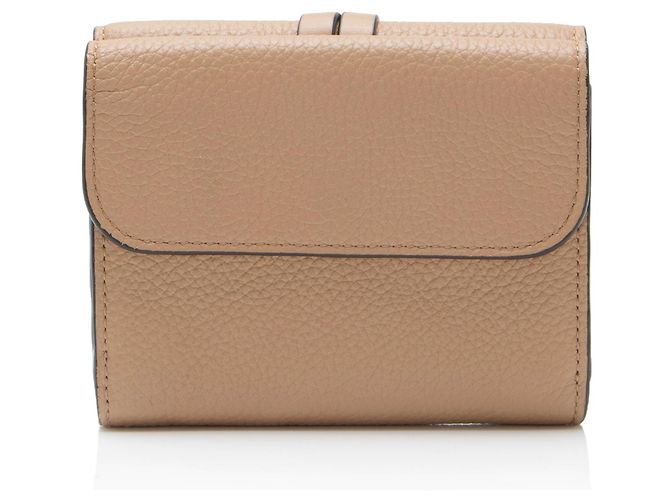 Chloé Carteira Chloe Alphabet Trifold em pele de vitelo Marrom - vista 3