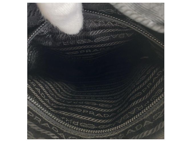 Sac à épaule Prada Tessuto avec logo triangle Noir - vue 7
