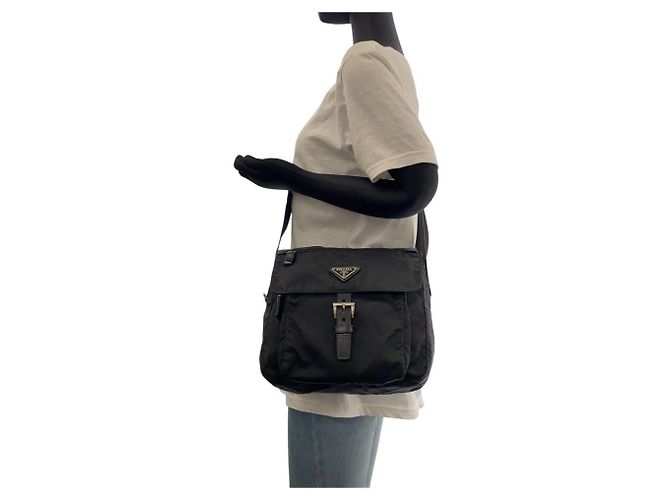 Sac à épaule Prada Tessuto avec logo triangle Noir - vue 8