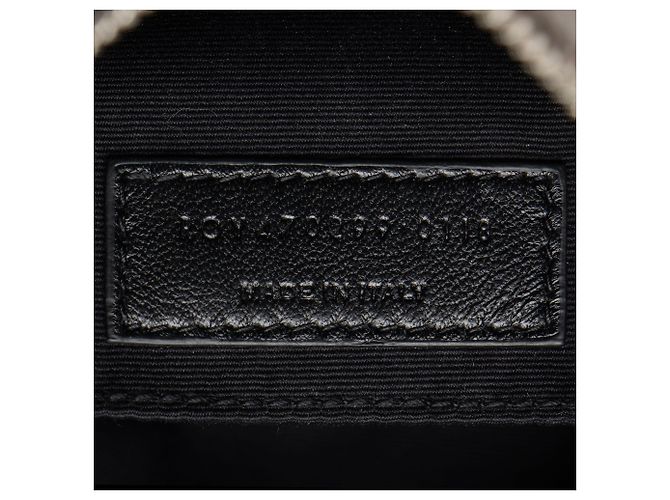 Autre Marque Borsa Lou Camera Bag in pelle di vitello monogrammata Saint Laurent Grigio - vista 6