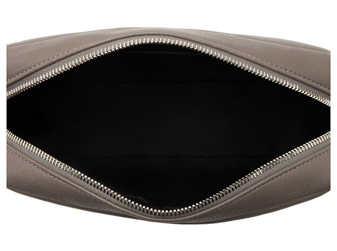 Autre Marque Borsa Lou Camera Bag in pelle di vitello monogrammata Saint Laurent Grigio - vista 7