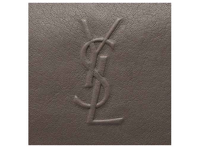 Autre Marque Borsa Lou Camera Bag in pelle di vitello monogrammata Saint Laurent Grigio - vista 9
