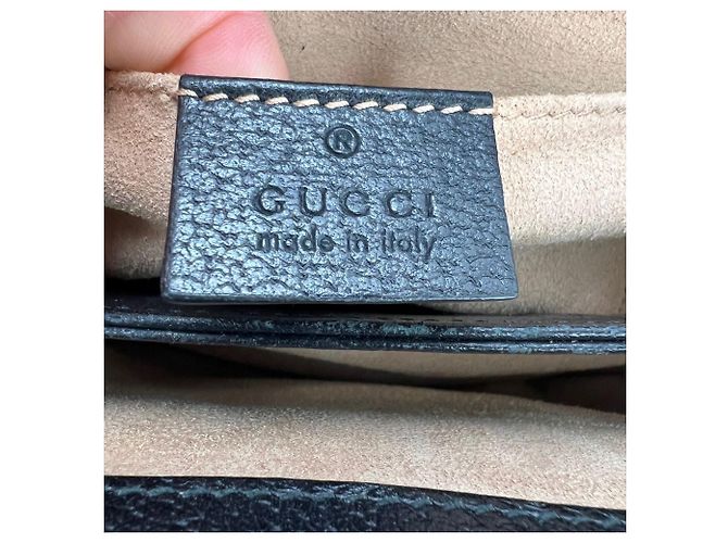 Bolsa de Ombro Gucci Ophidia em Couro com Faixa Web Preto - vista 6