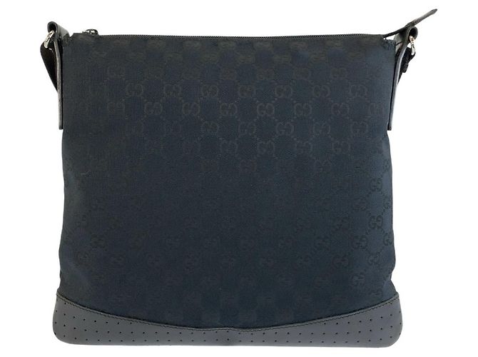 Bolsa de Ombro Gucci GG Canvas Preto - vista 2