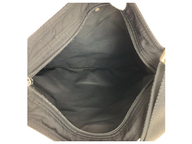 Sac bandoulière Prada Tessuto Noir - vue 9