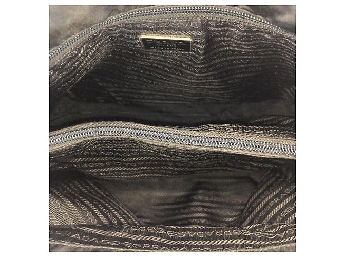 Tote Sac cabas épaule Prada Tessuto Noir - vue 9