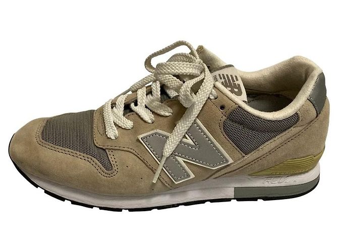 Autre Marque Sneakers New Balance MRL996AG Marrone - vista 3