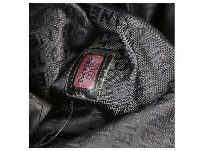 Chanel Square Stitch Tassel Hobo Quilted Leather Small Negro - vista 5
