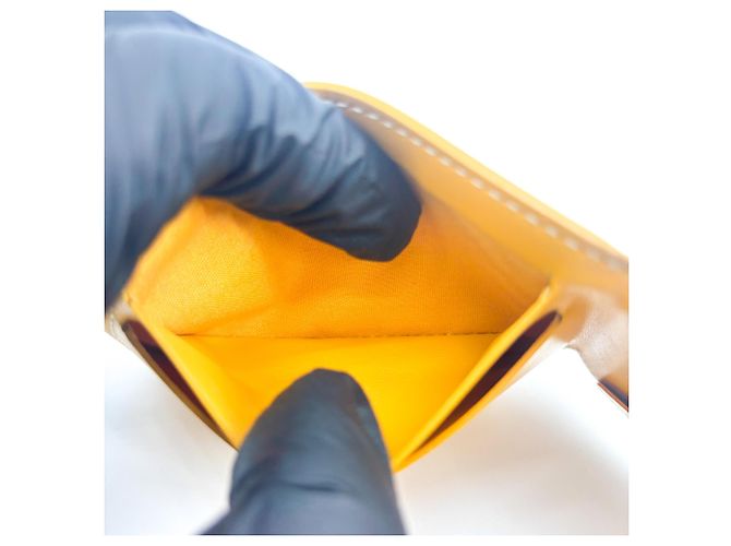 Goyard Bifold Coated Canvas Amarillo - vista 5