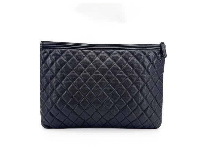 Chanel Boy O Case Clutch Quilted Caviar Medium Nero - vista 2