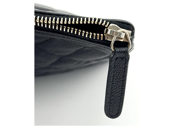 Chanel Boy O Case Clutch Quilted Caviar Medium Nero - vista 7