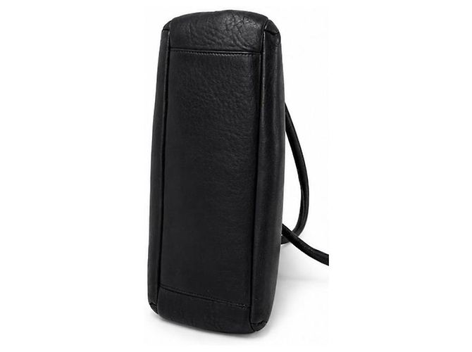 Chanel Vintage Schultertasche aus schwarzem Leder mit CC-Logo - Ansicht 11