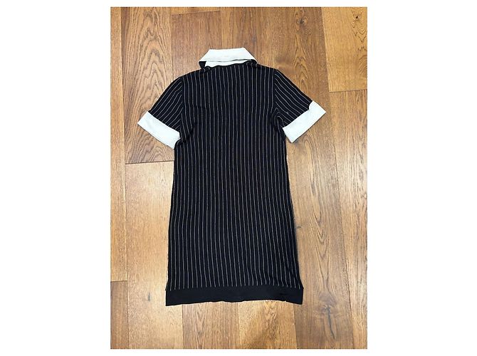 Chanel Vestido Mini de Riscas Pretas e Brancas Preto Branco - vista 4