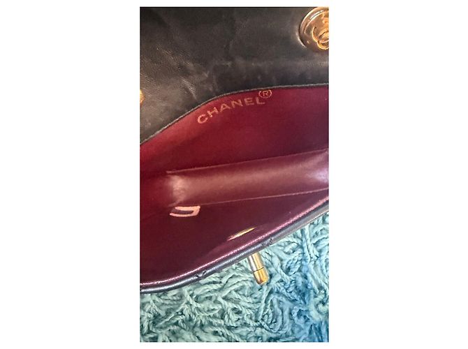 Borsa Chanel Classic Flap Small in pelle di agnello nera Nero - vista 3