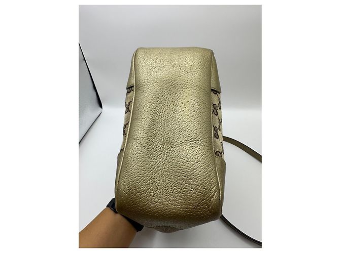 Sac cabas à fermeture éclair Gucci Bree GG Canvas Beige Doré - vue 10