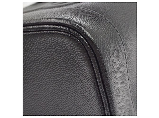 Chanel Vintage Kosmetiktasche aus Lammleder Tall Schwarz - Ansicht 7