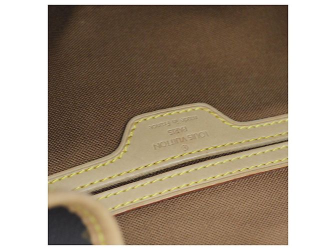 Louis Vuitton Vintage Montsouris Monogram Canvas GM Castaño - vista 4