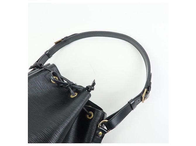 Louis Vuitton Noe Epi Leather Large Preto - vista 6