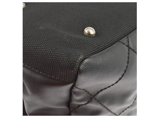 Chanel Biarritz Quilted Coated Canvas Small Nero - vista 7