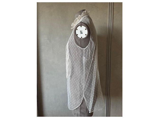 Christian Dior weiße Spitzenbluse mit Polka Dots - Ansicht 3